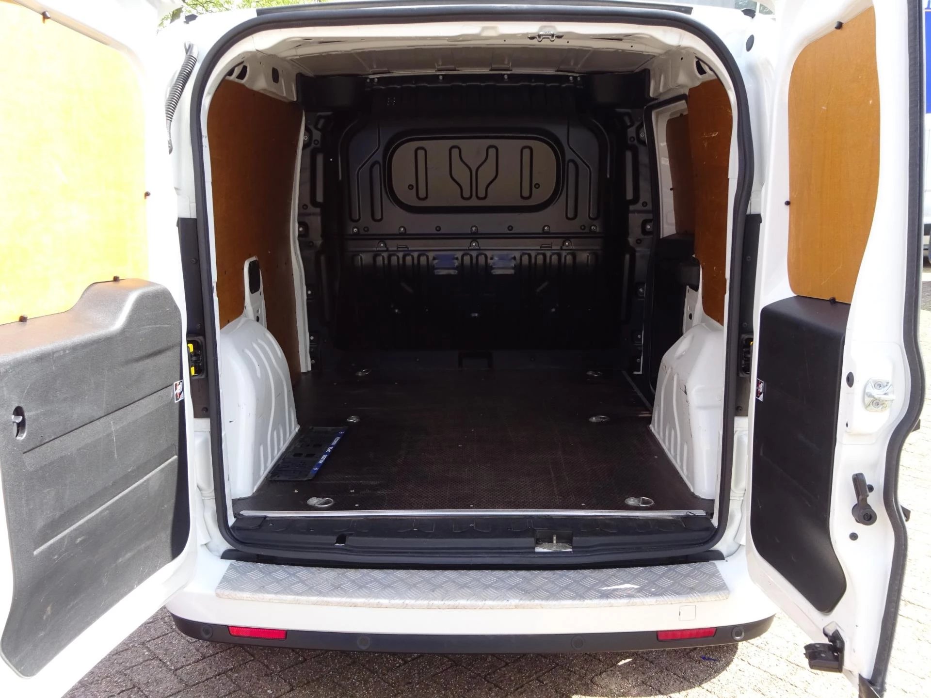 Hoofdafbeelding Opel Combo