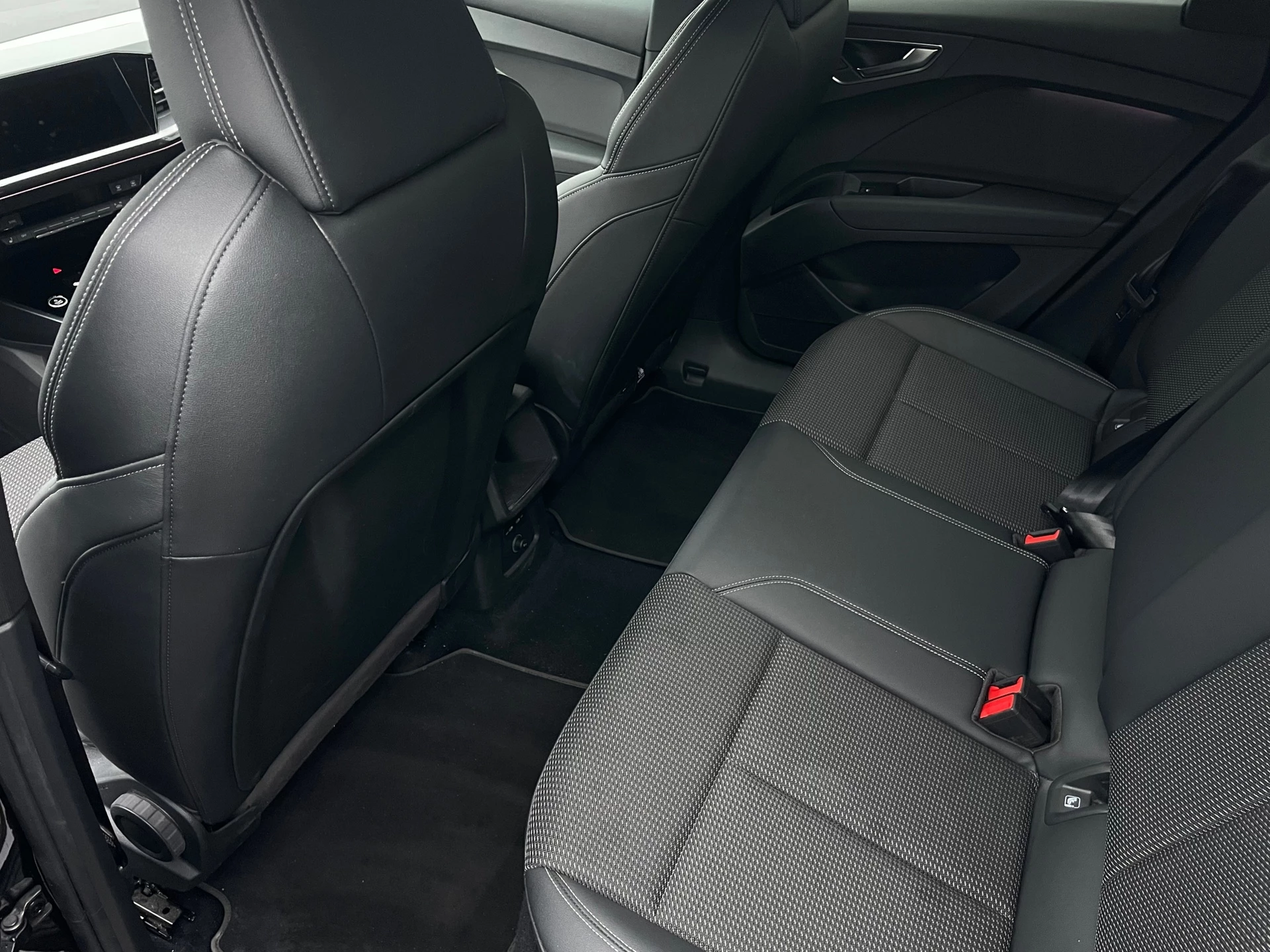 Hoofdafbeelding Audi Q4 e-tron