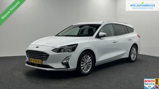 Hoofdafbeelding Ford Focus Ford Focus Wagon 1.0 EcoBoost Titanium Business TREKHAAK CRUISE ECC LM.