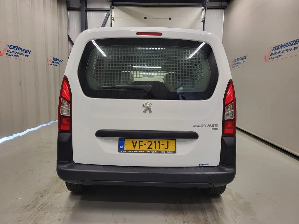 Hoofdafbeelding Peugeot Partner