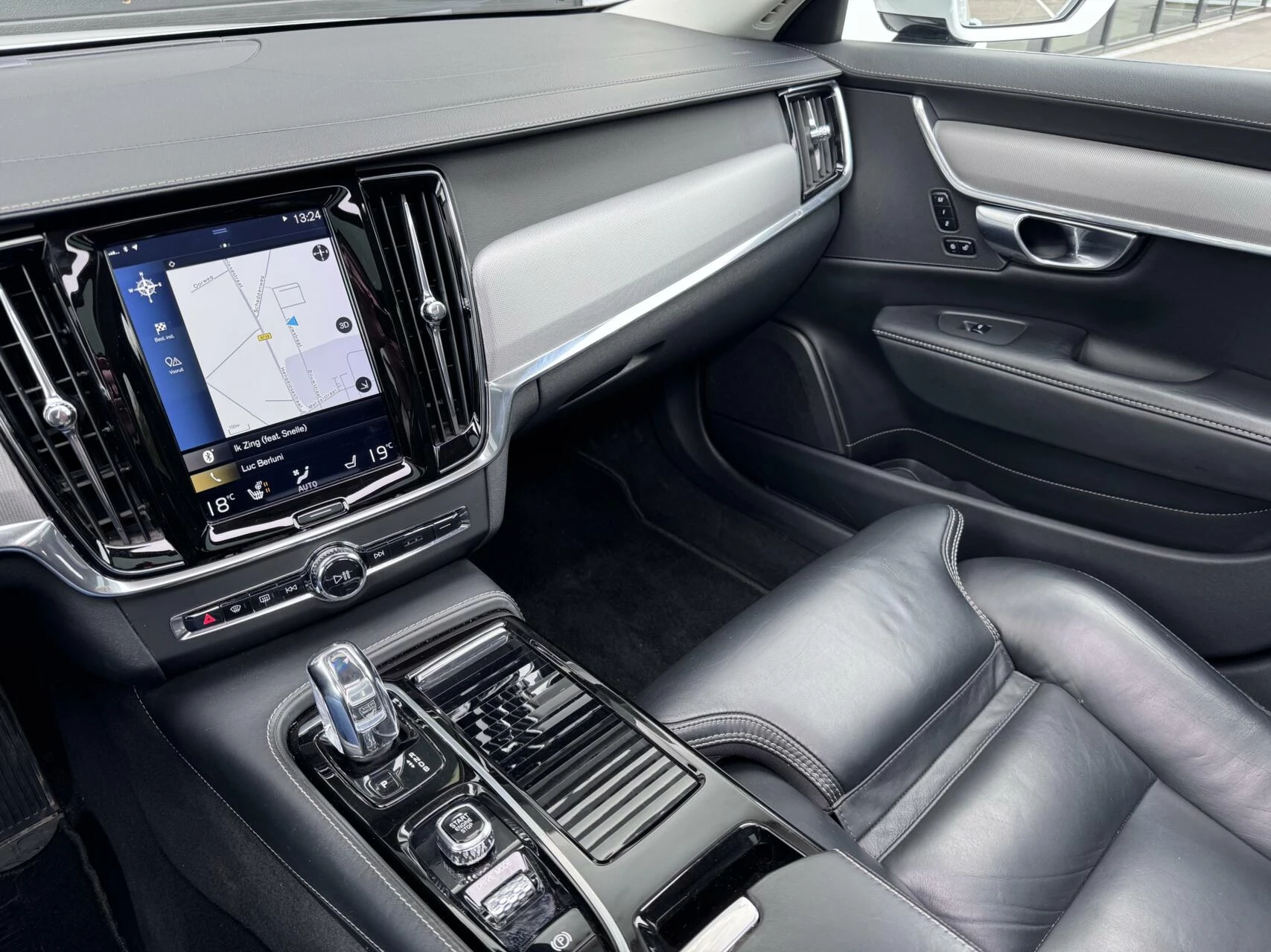 Hoofdafbeelding Volvo V90