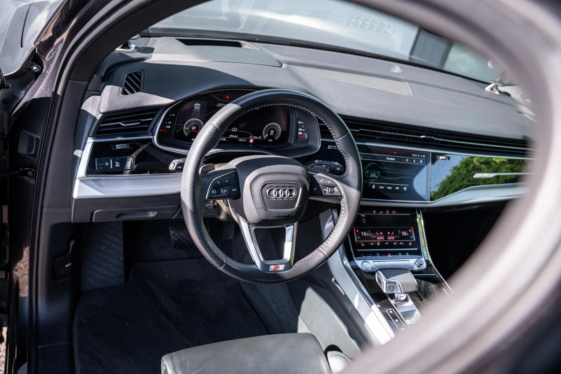 Hoofdafbeelding Audi Q7