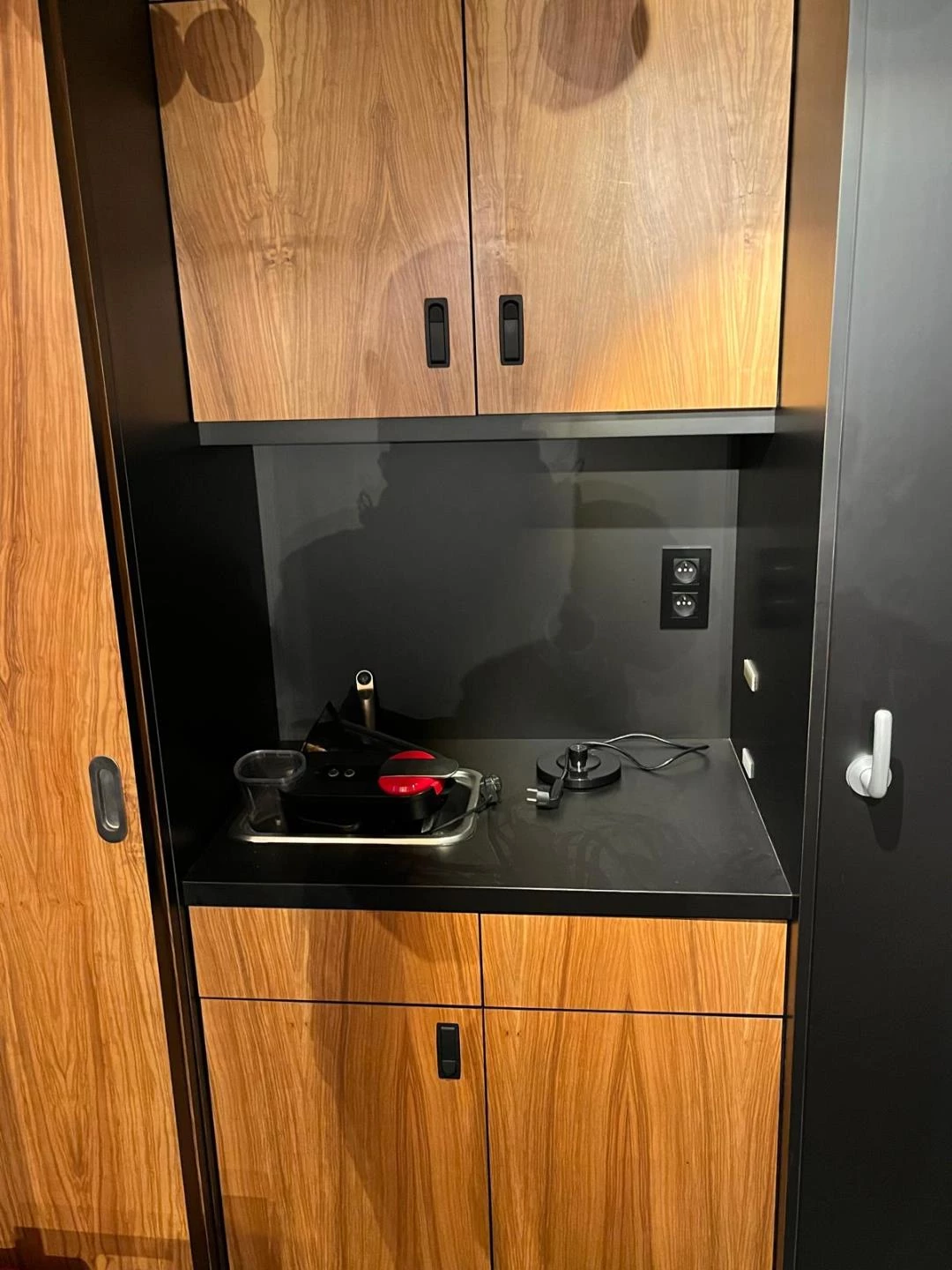 Hoofdafbeelding Nefra OPLZ 220D