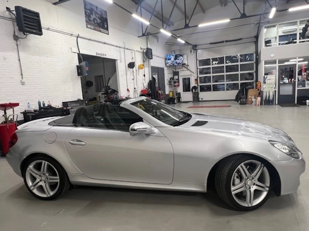 Hoofdafbeelding Mercedes-Benz SLK