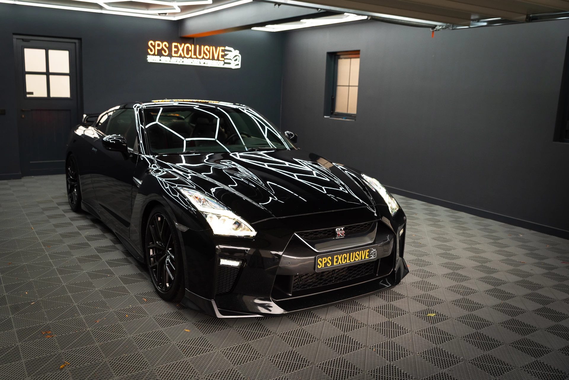 Hoofdafbeelding Nissan GT-R