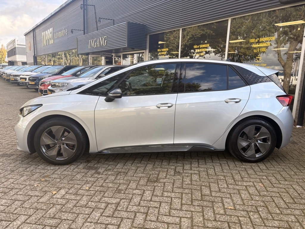 Hoofdafbeelding CUPRA Born