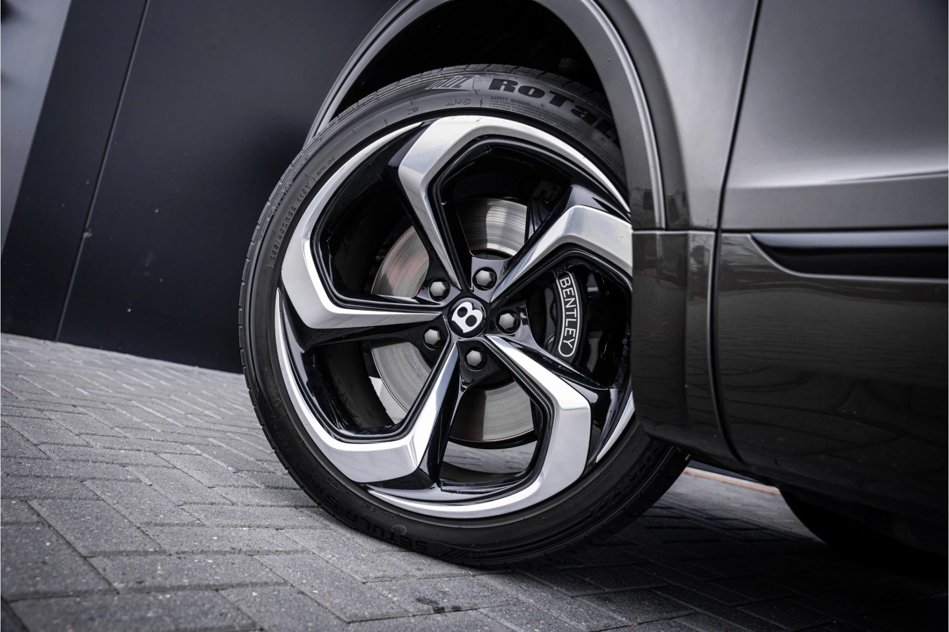Hoofdafbeelding Bentley Bentayga