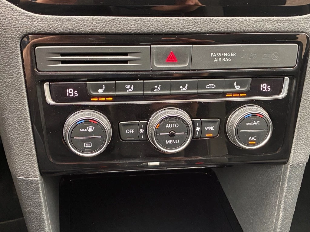 Hoofdafbeelding Volkswagen Golf Sportsvan