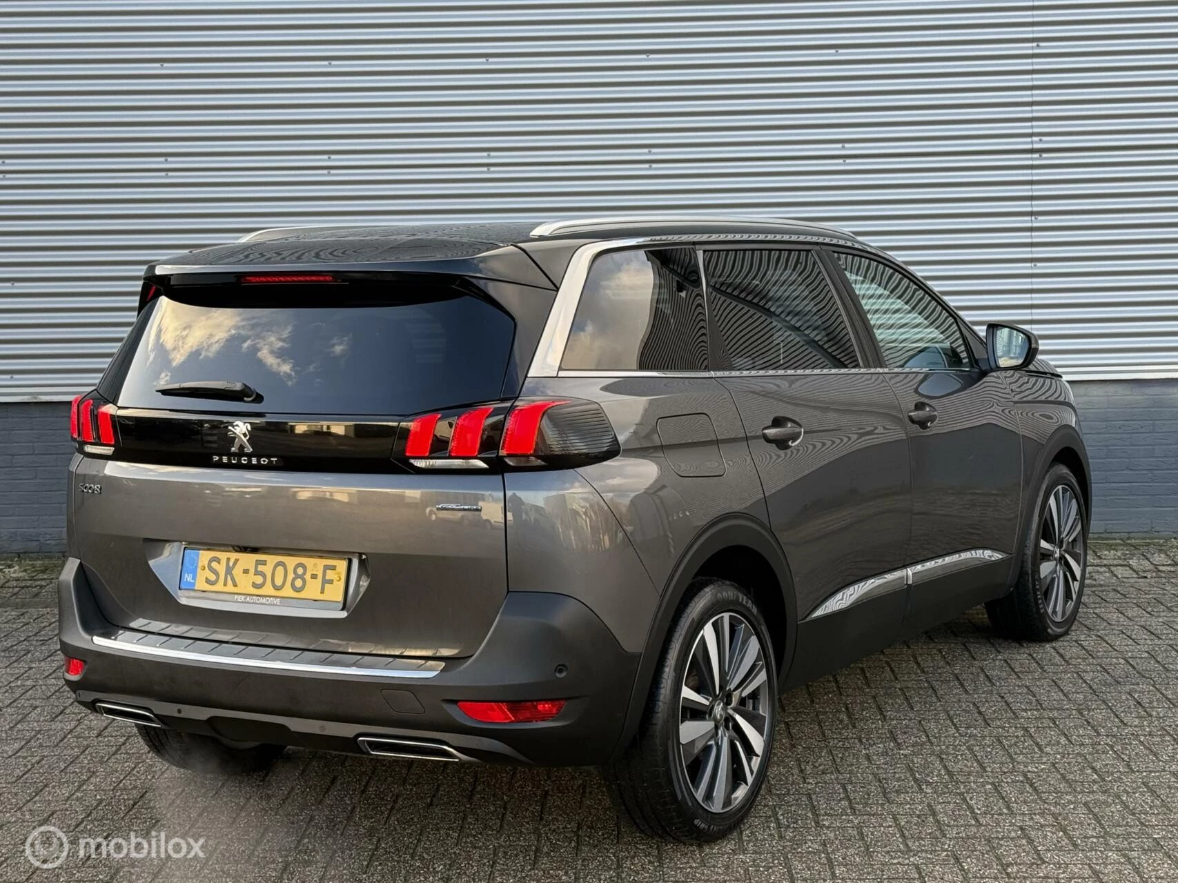 Hoofdafbeelding Peugeot 5008