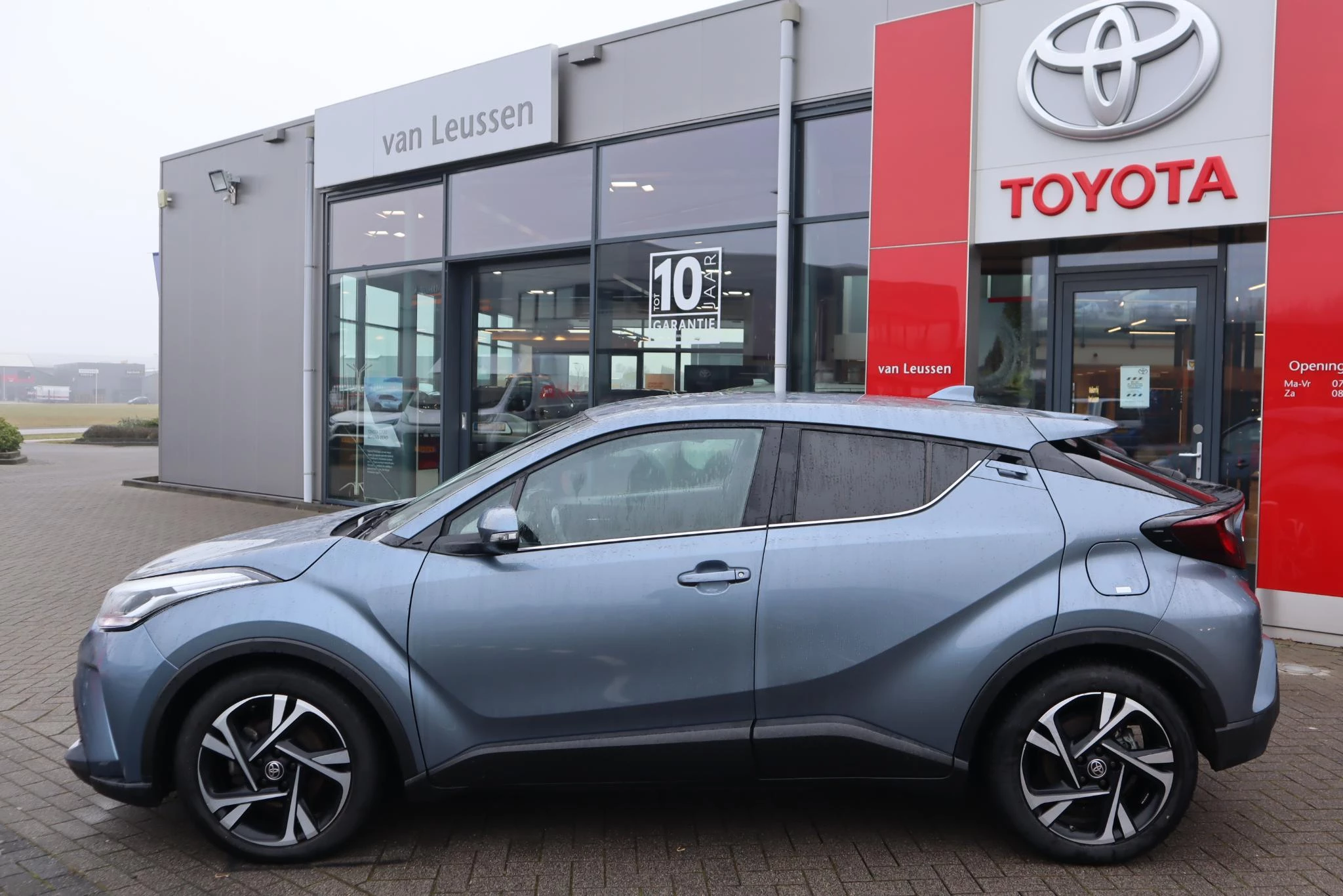 Hoofdafbeelding Toyota C-HR