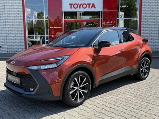 Hoofdafbeelding Toyota C-HR Toyota C-HR 2.0 PLUG-IN HYBRID 220 DYNAMIC NIEUW & DIRECT LEVERBAAR!! STOEL/STUURVERW NAVI KEYLESS APPLE/ANDROID