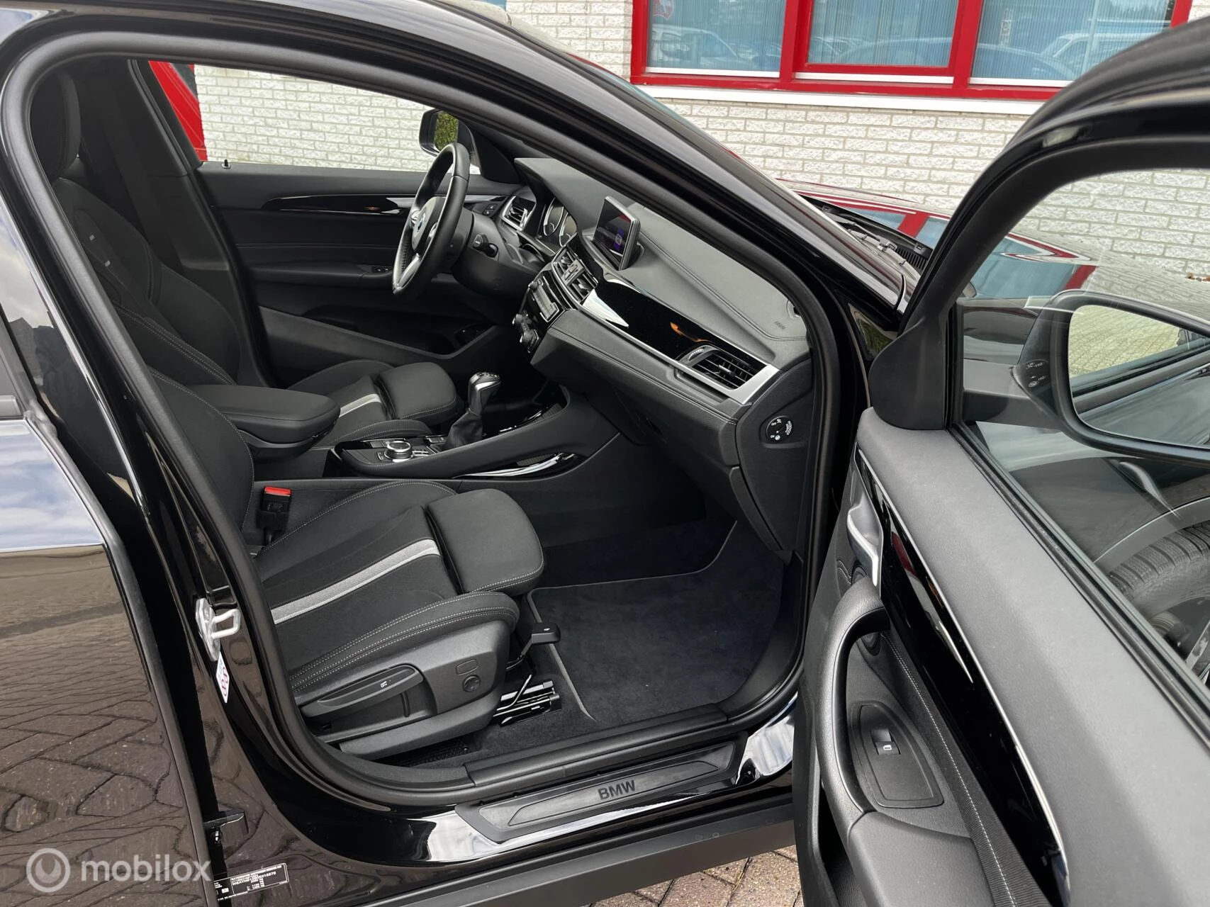 Hoofdafbeelding BMW X2