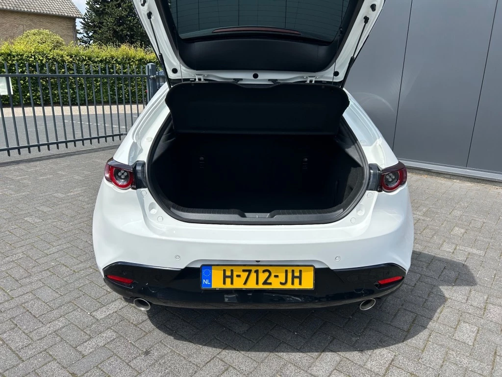 Hoofdafbeelding Mazda 3