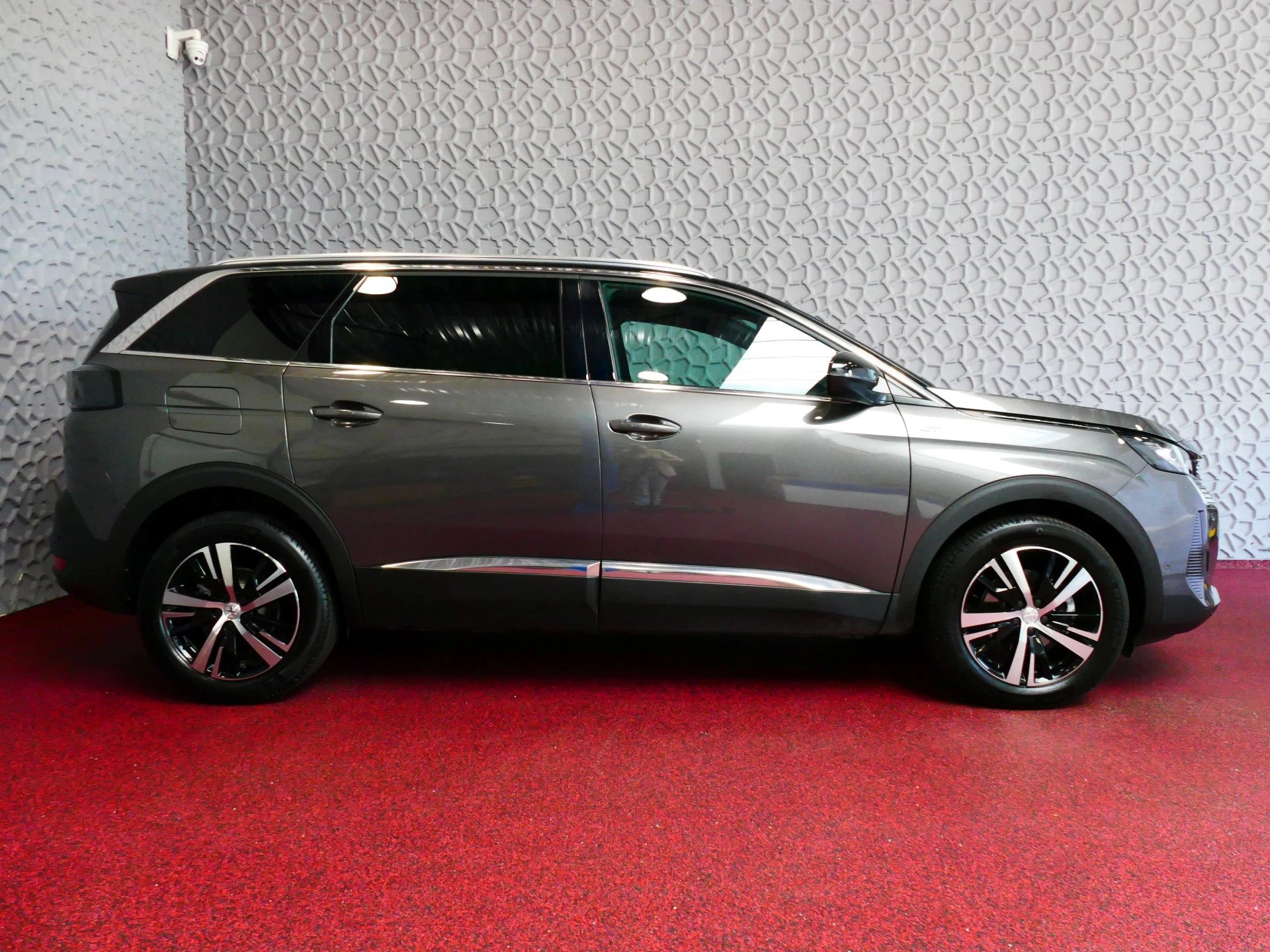 Hoofdafbeelding Peugeot 5008