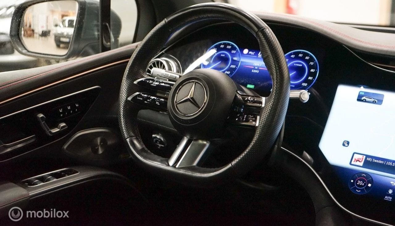 Hoofdafbeelding Mercedes-Benz EQS