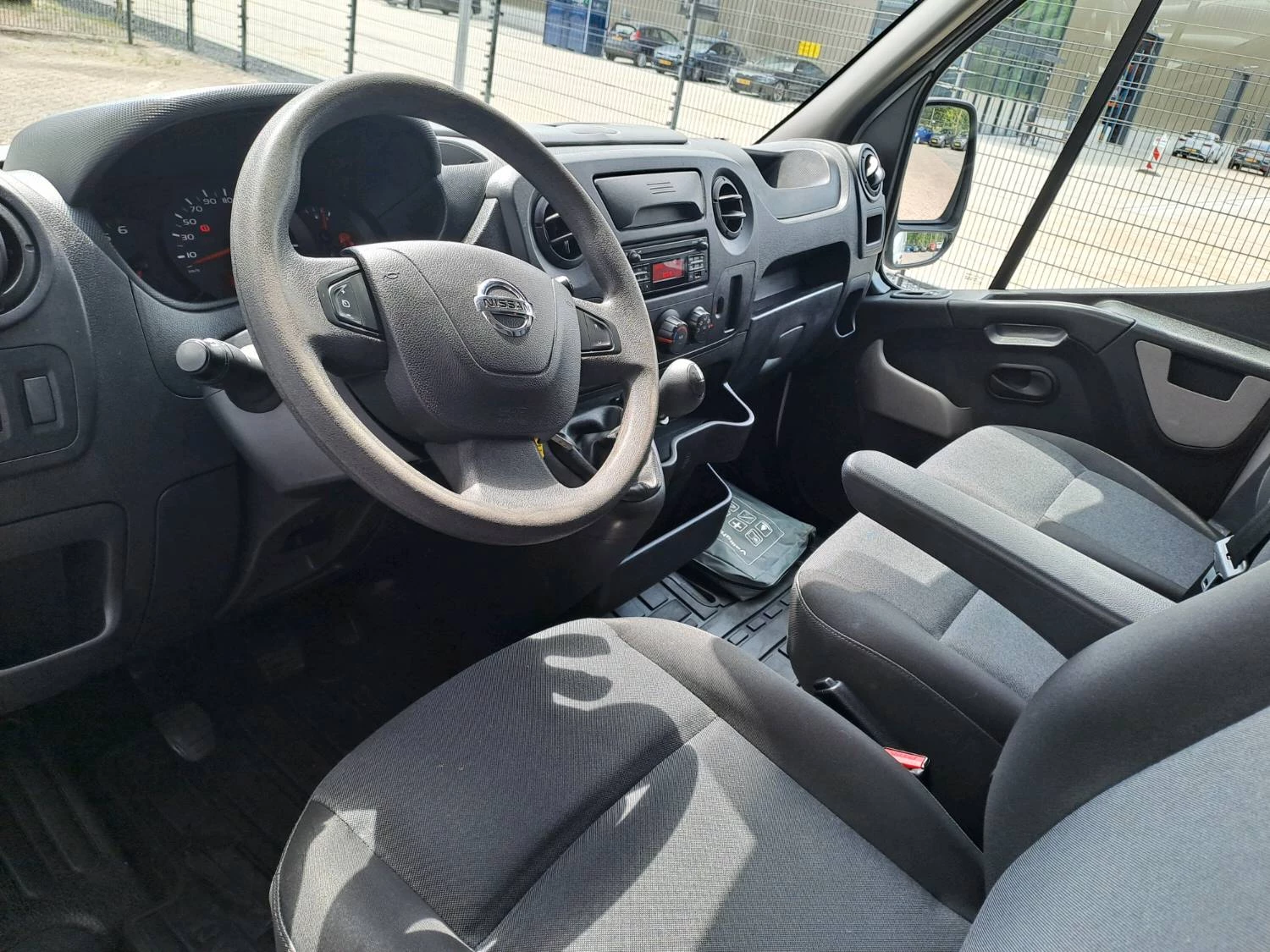 Hoofdafbeelding Nissan NV400