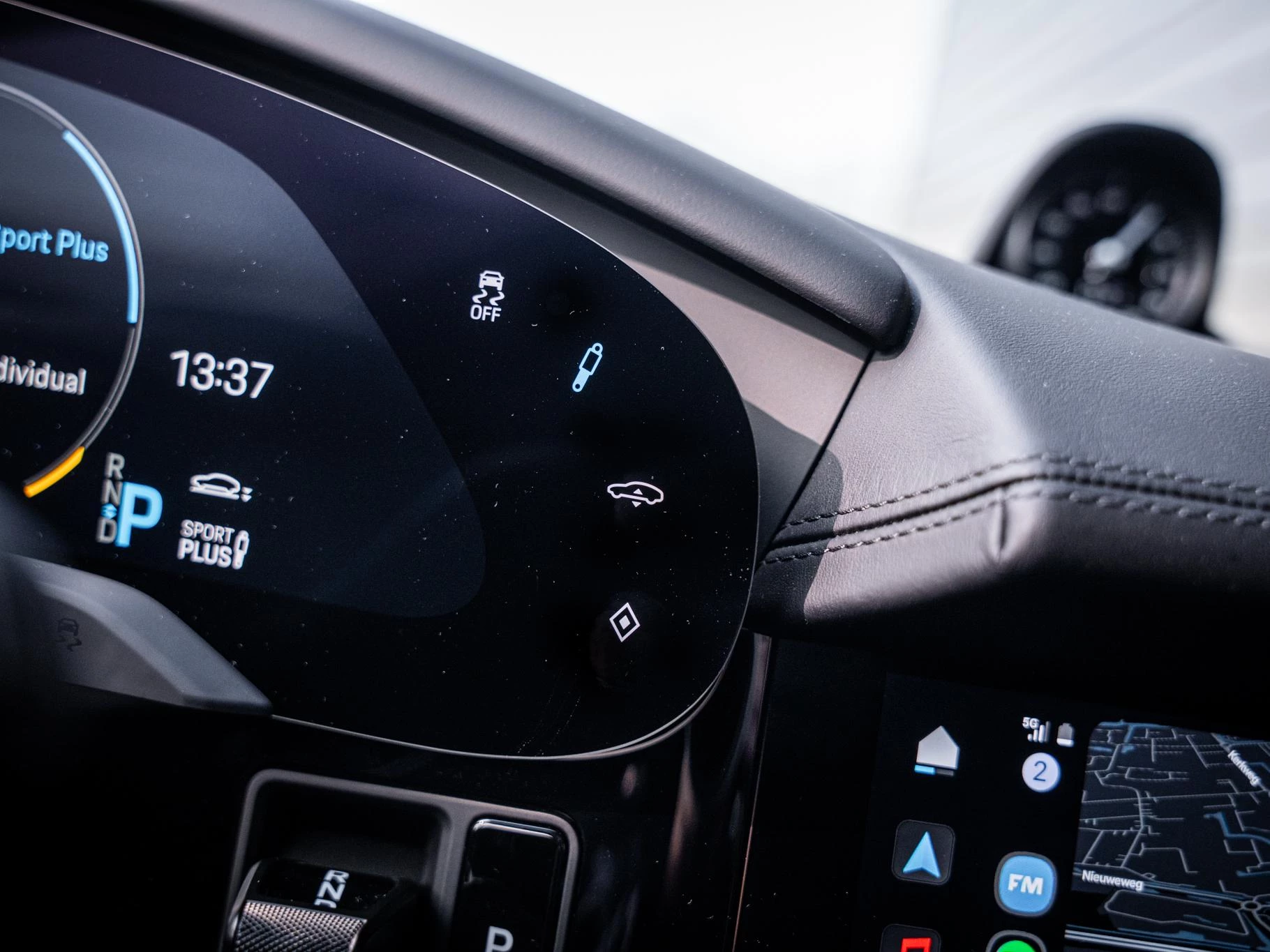 Hoofdafbeelding Porsche Taycan