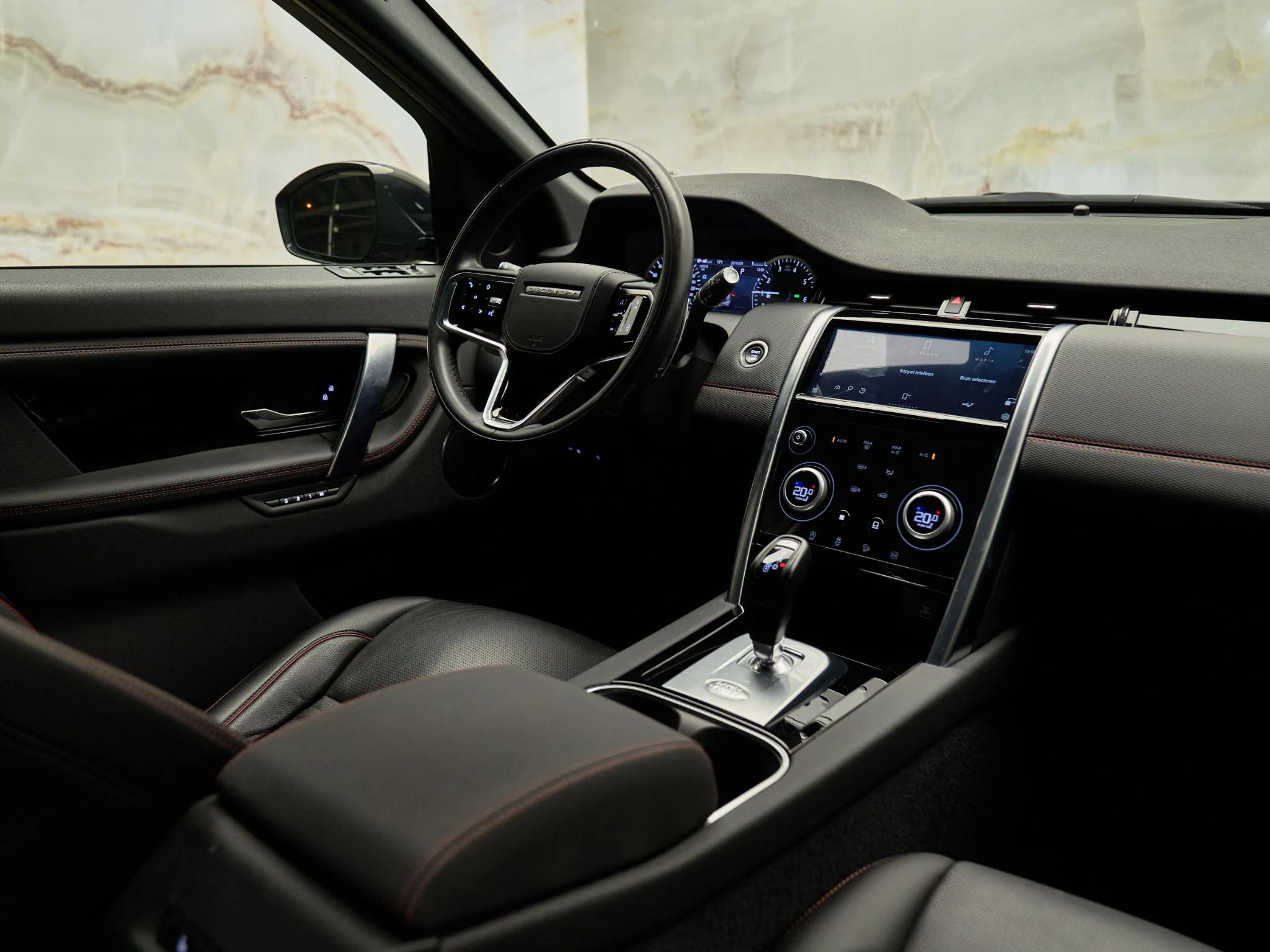 Hoofdafbeelding Land Rover Discovery Sport