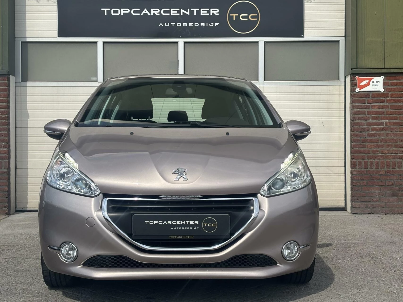 Hoofdafbeelding Peugeot 208