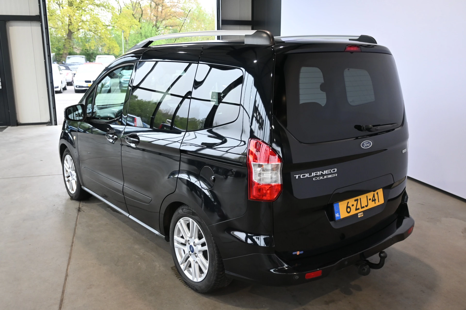 Hoofdafbeelding Ford Tourneo Courier