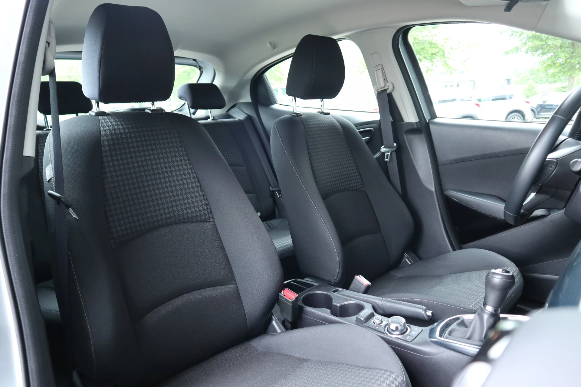 Hoofdafbeelding Mazda 2