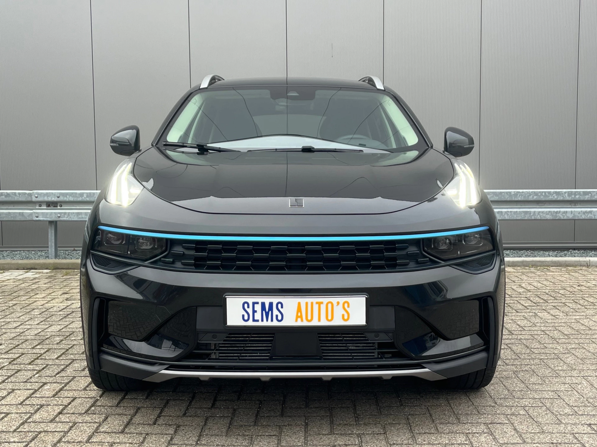 Hoofdafbeelding Lynk & Co 01