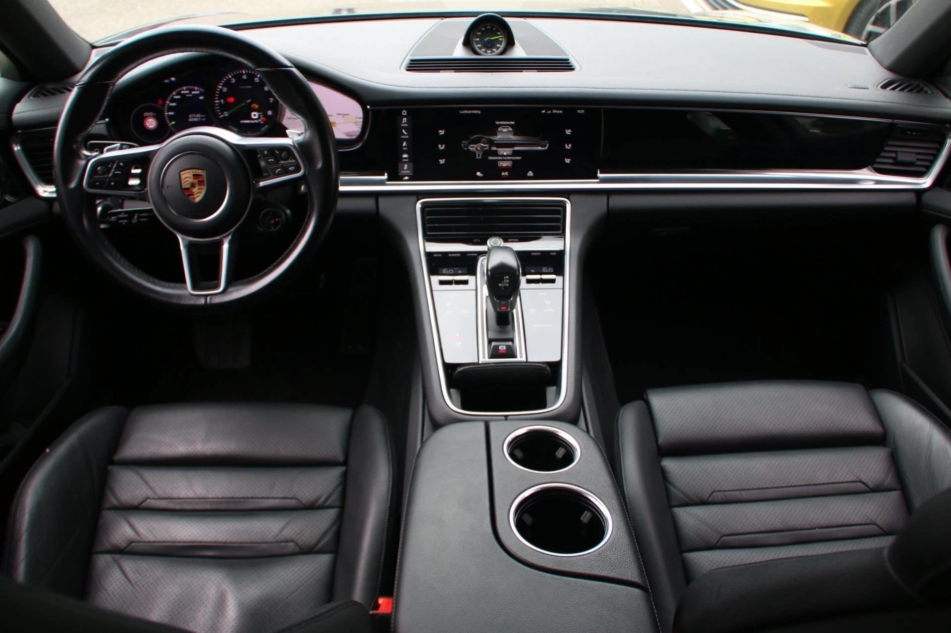 Hoofdafbeelding Porsche Panamera