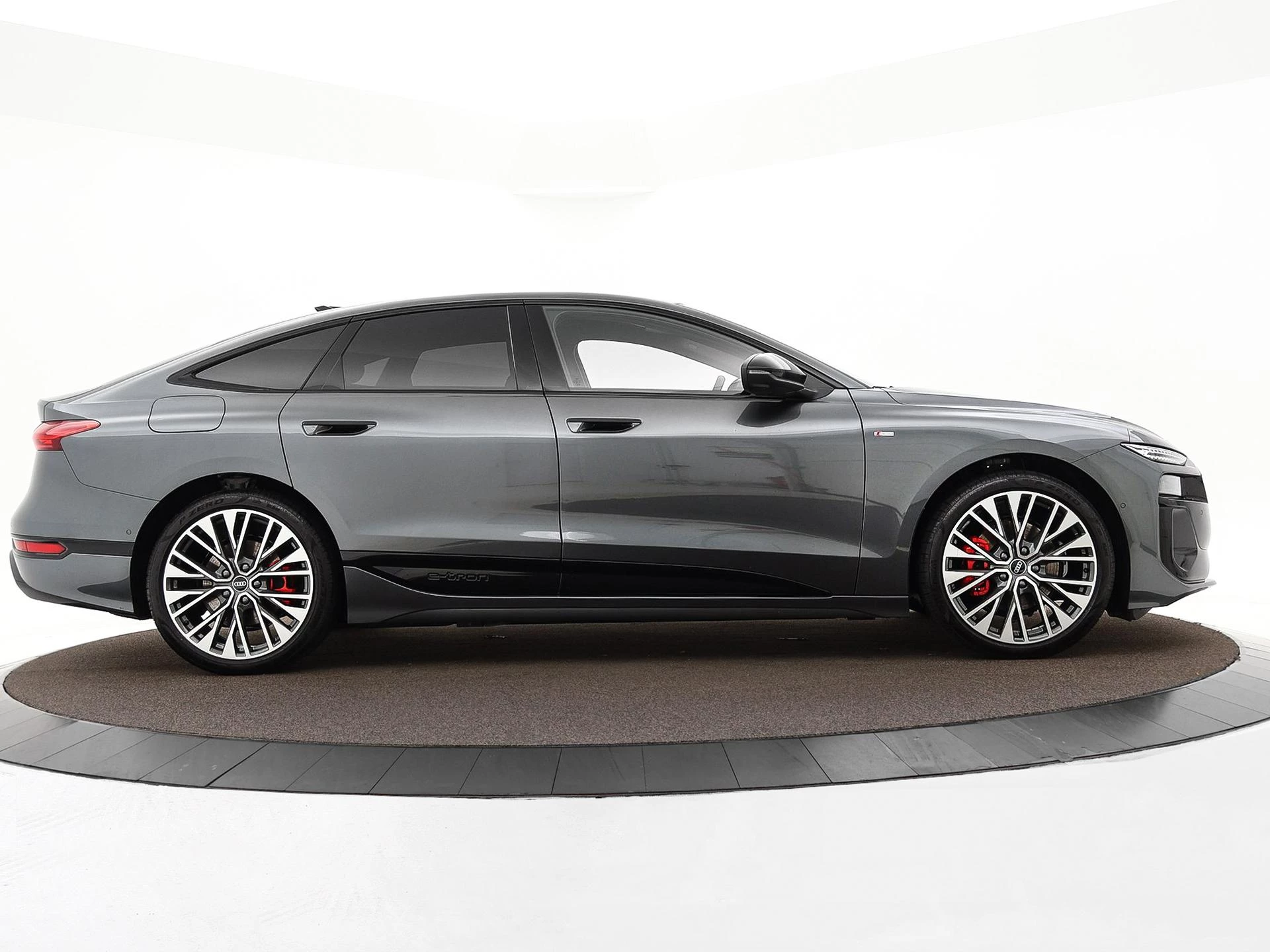 Hoofdafbeelding Audi A6 Sportback e-tron