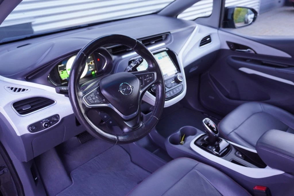 Hoofdafbeelding Opel Ampera-e