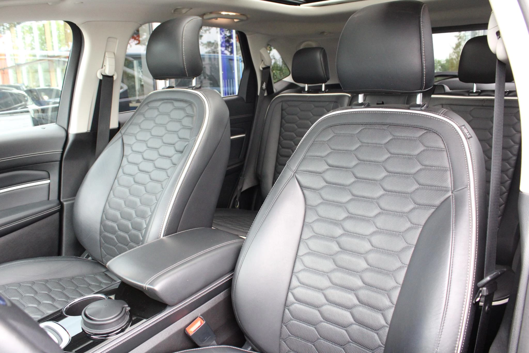 Hoofdafbeelding Ford Edge