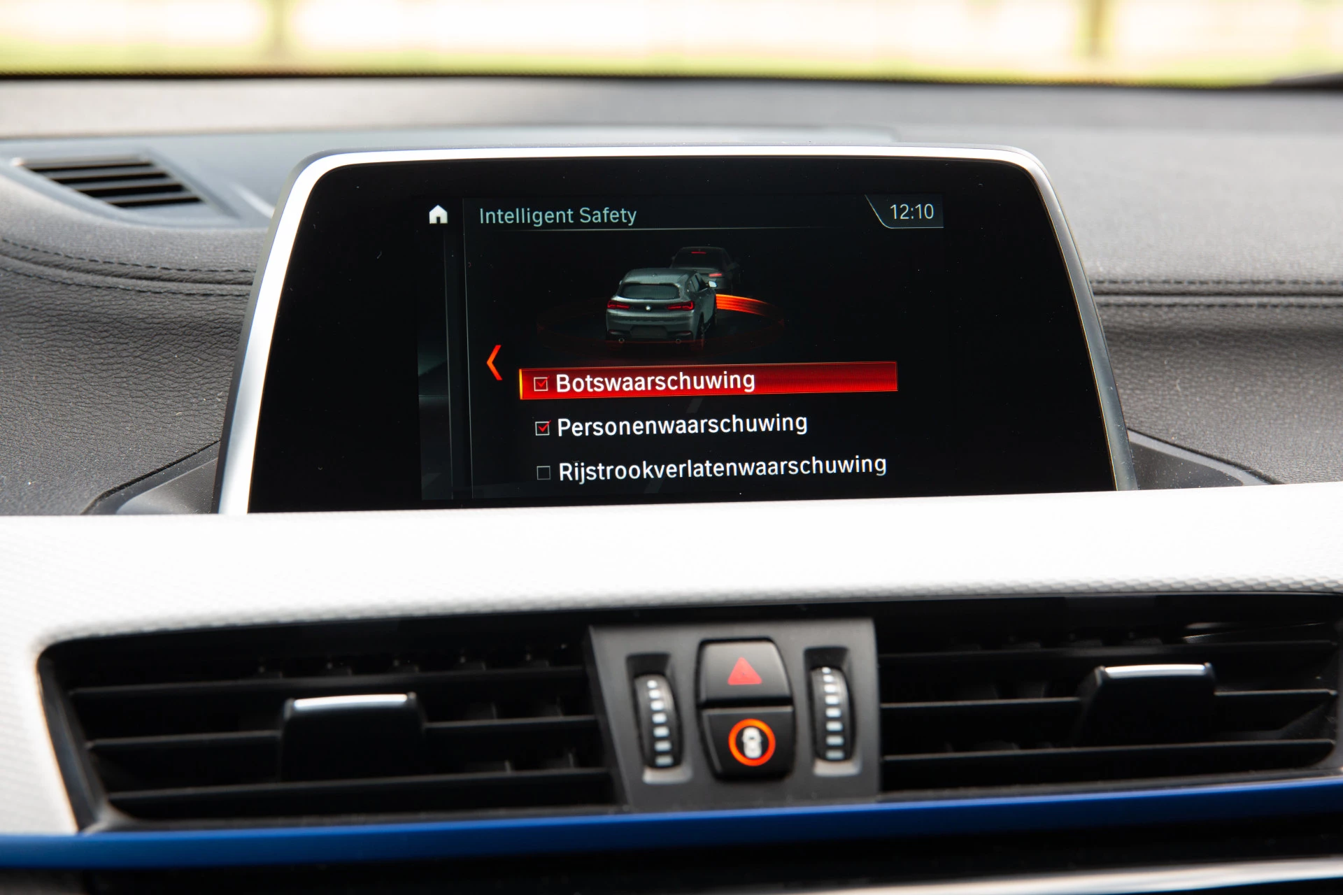 Hoofdafbeelding BMW X2