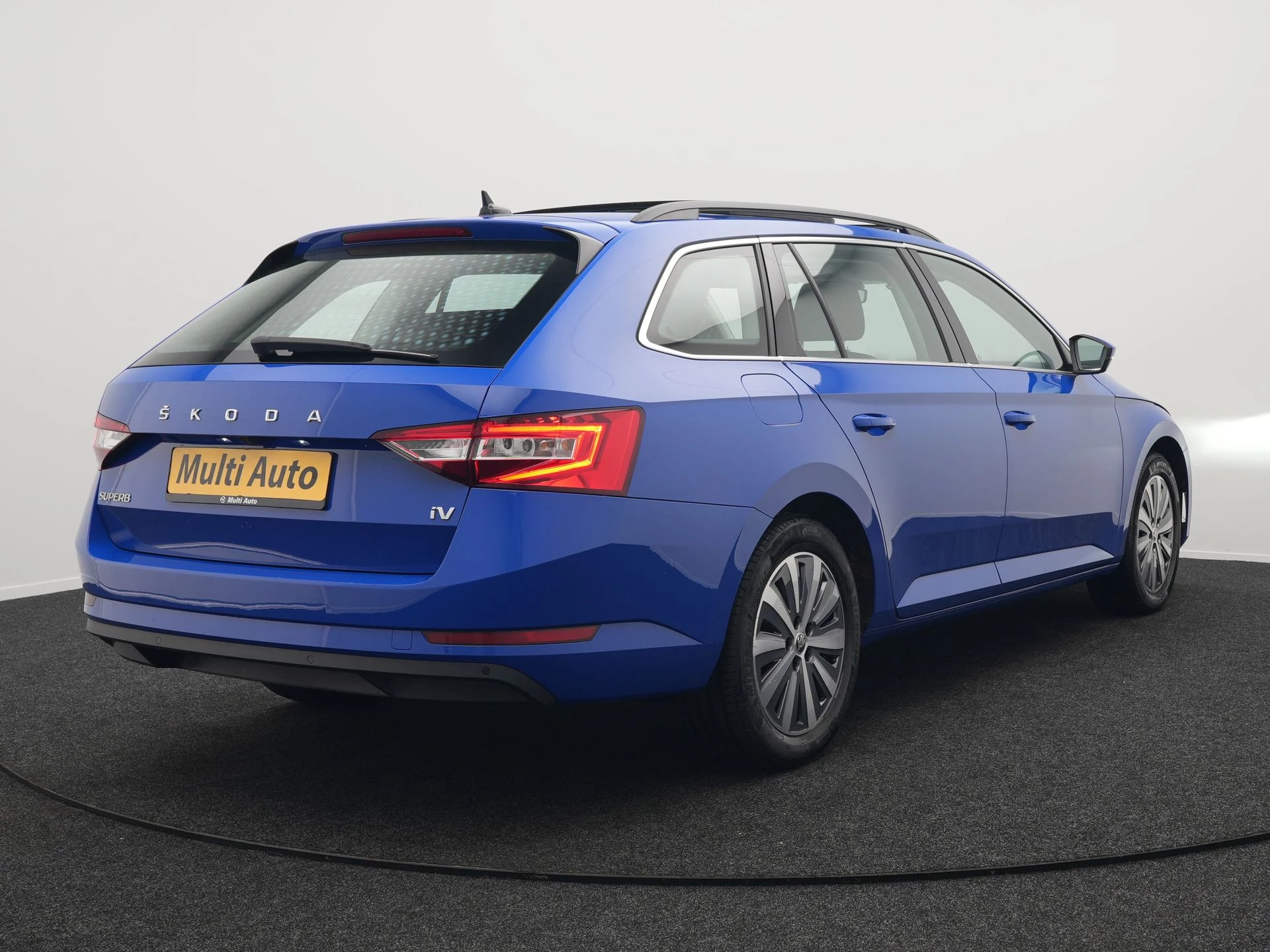 Hoofdafbeelding Škoda Superb