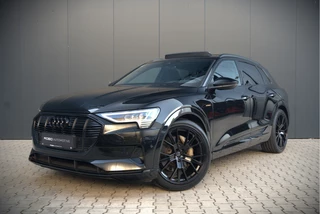 Audi e-tron 50 quattro S edition 71 kWh | S Line | Black Edition | Bang & Olufsen | Panoramadak | Head-Up Display | Memory Seats | Ambiance Verlichting | Camera | Luchtvering | Adaptive Cruise Control | Keyless | Matrix LED | Leer 