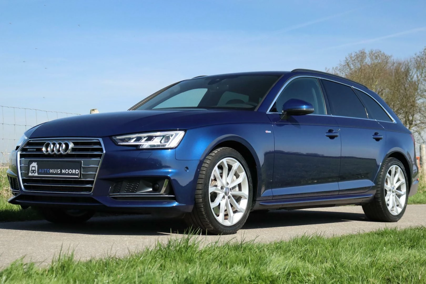 Hoofdafbeelding Audi A4