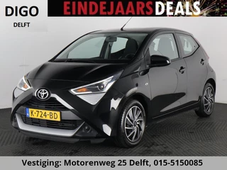 Toyota Aygo 1.0 VVT-i X-PLAY CARPLAY NAVI GARANTIE 2031 1e EIG BIJNA 2021. 100% ONDERHOUDEN .CAMERA.BLACK EDITION