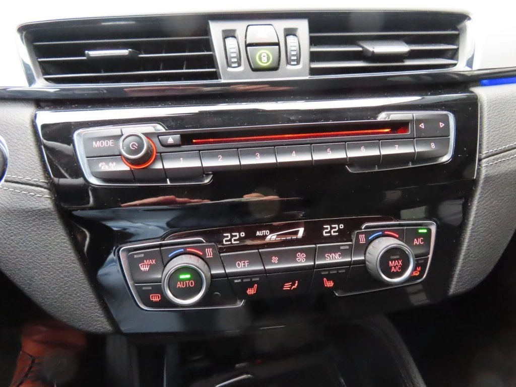 Hoofdafbeelding BMW X2