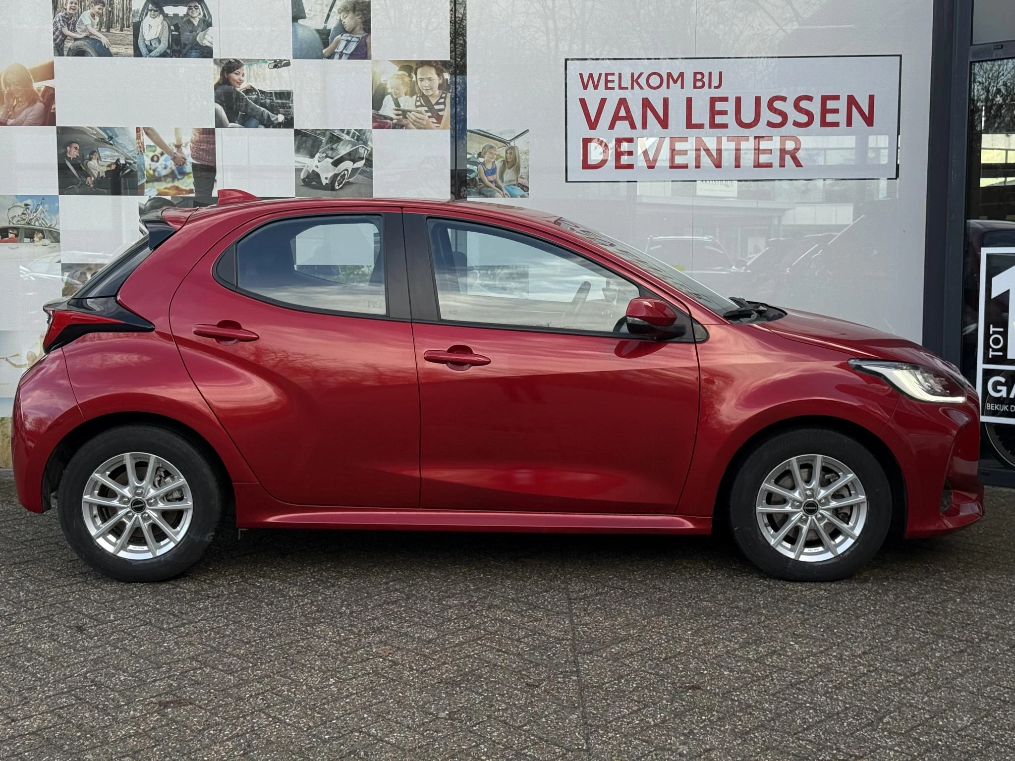 Hoofdafbeelding Toyota Yaris