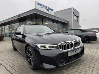 BMW 3 Serie Touring 330e xDrive M Sport Pano-Dak | M-Stoelen | Adapt. Cruise | Memory | Stoelverw.