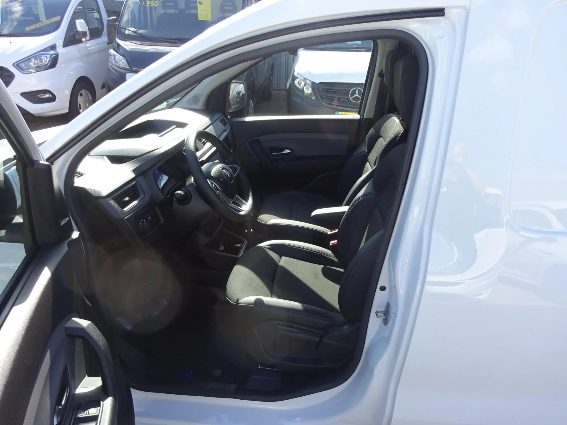 Hoofdafbeelding Renault Express