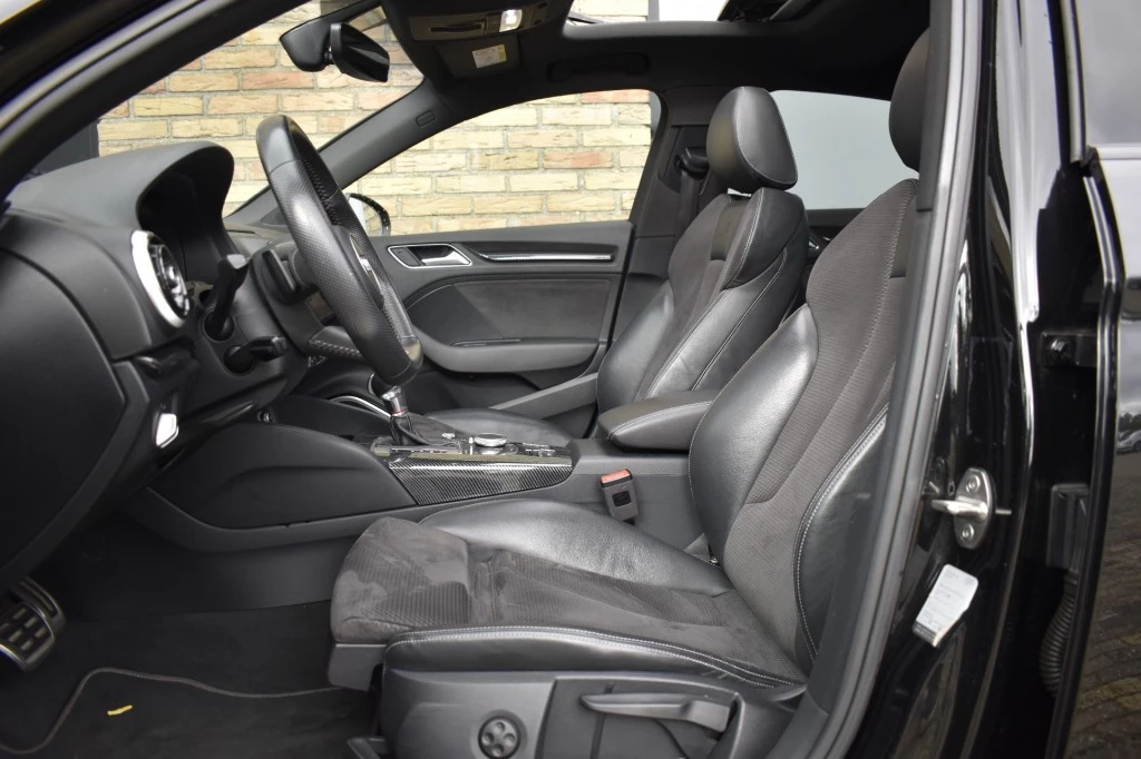 Hoofdafbeelding Audi S3