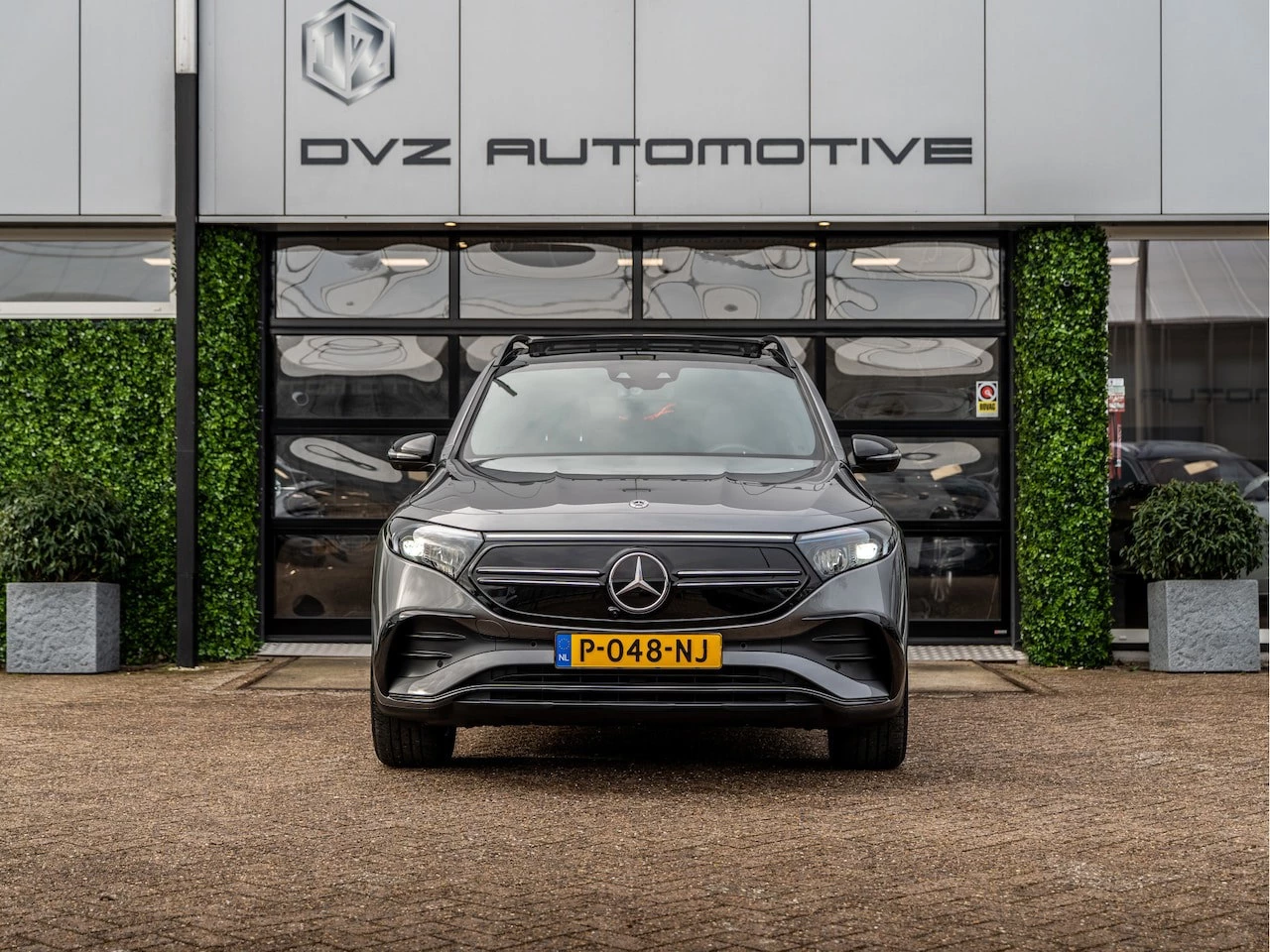 Hoofdafbeelding Mercedes-Benz EQB