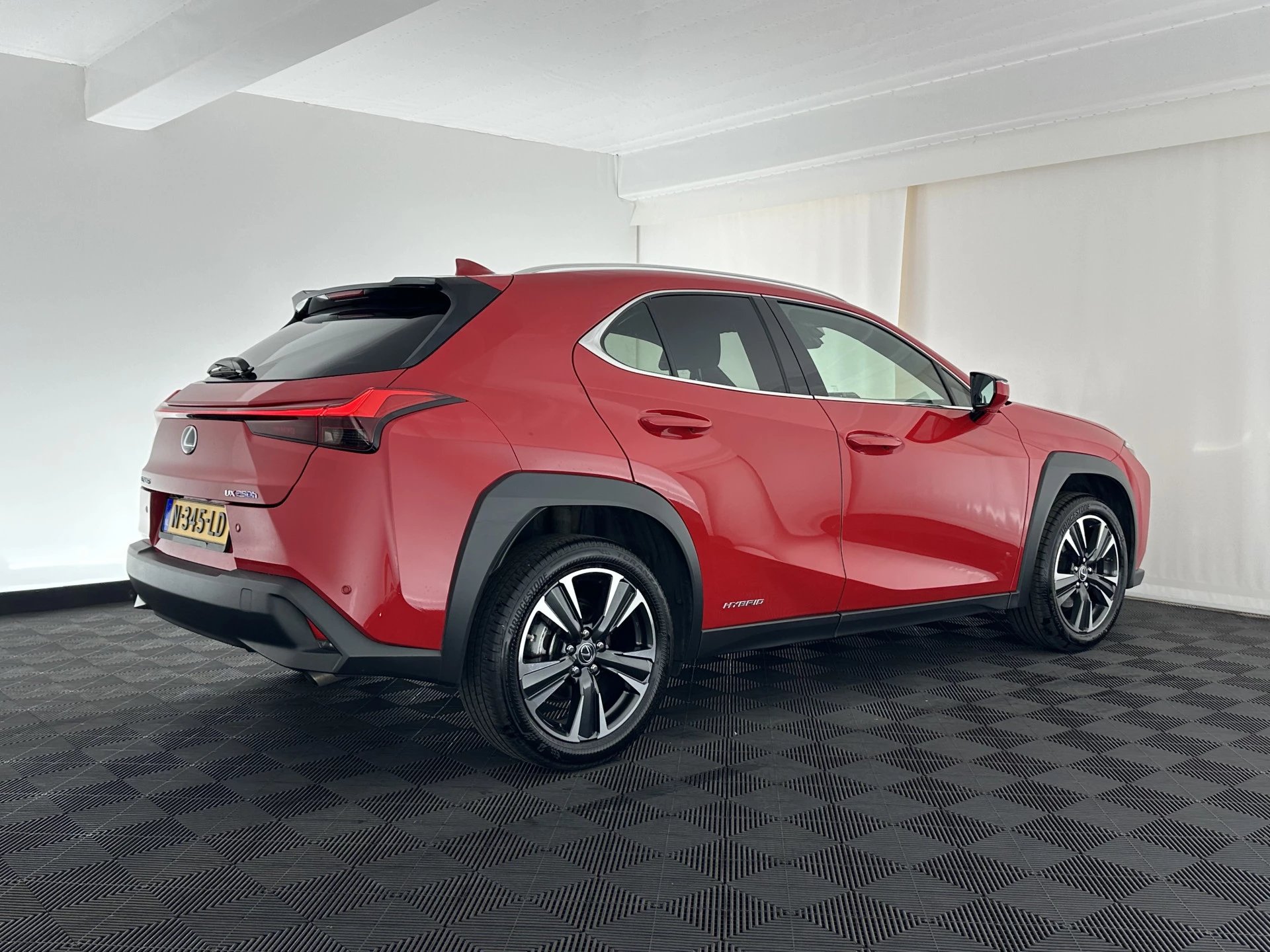 Hoofdafbeelding Lexus UX