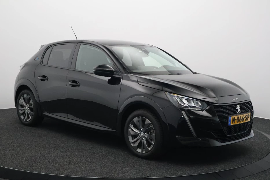 Hoofdafbeelding Peugeot e-208