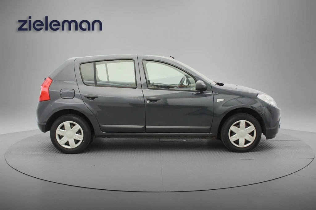 Hoofdafbeelding Dacia Sandero