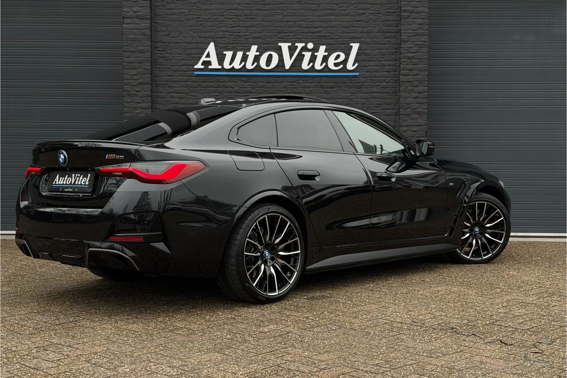 Hoofdafbeelding BMW i4