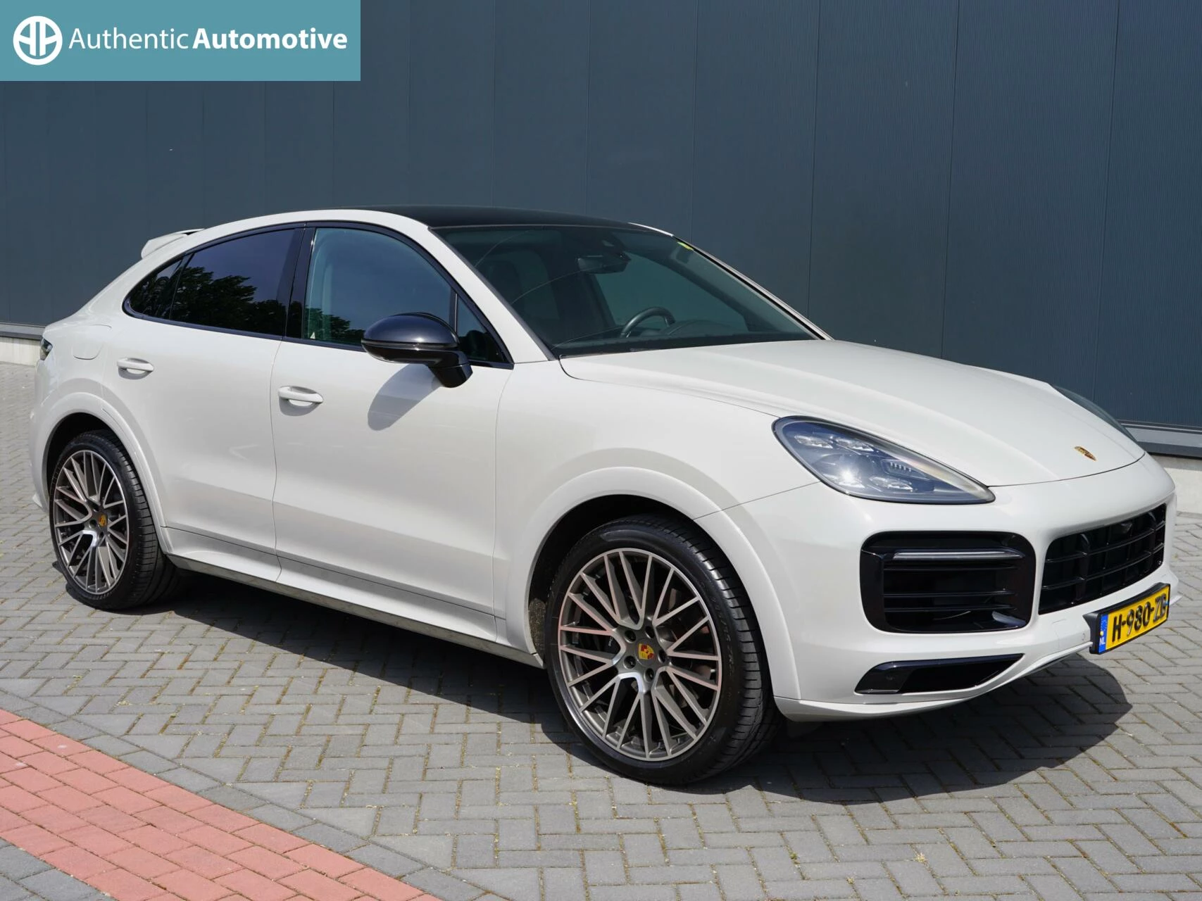 Hoofdafbeelding Porsche Cayenne