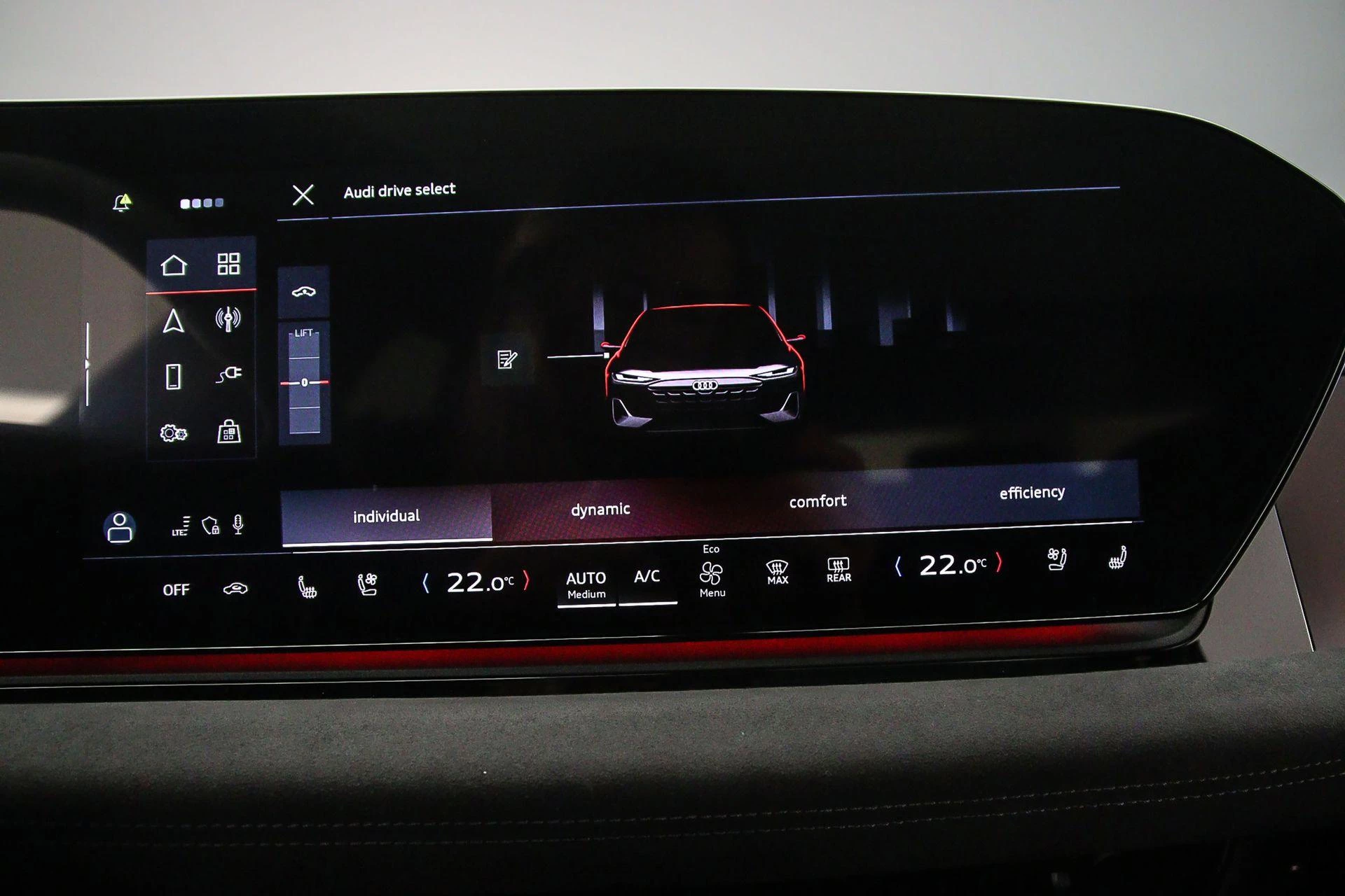 Hoofdafbeelding Audi A6 Avant e-tron