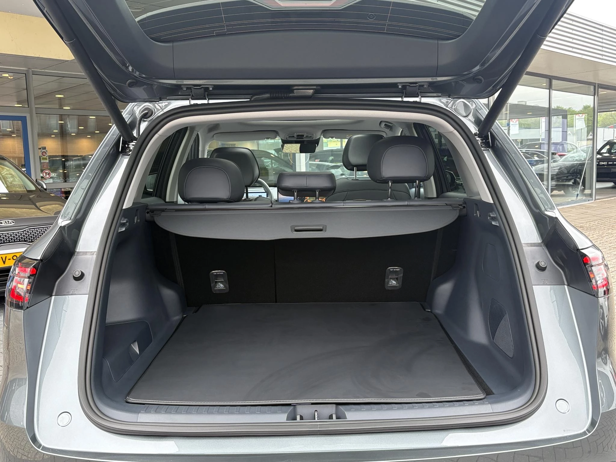 Hoofdafbeelding Geely Starray EM-i