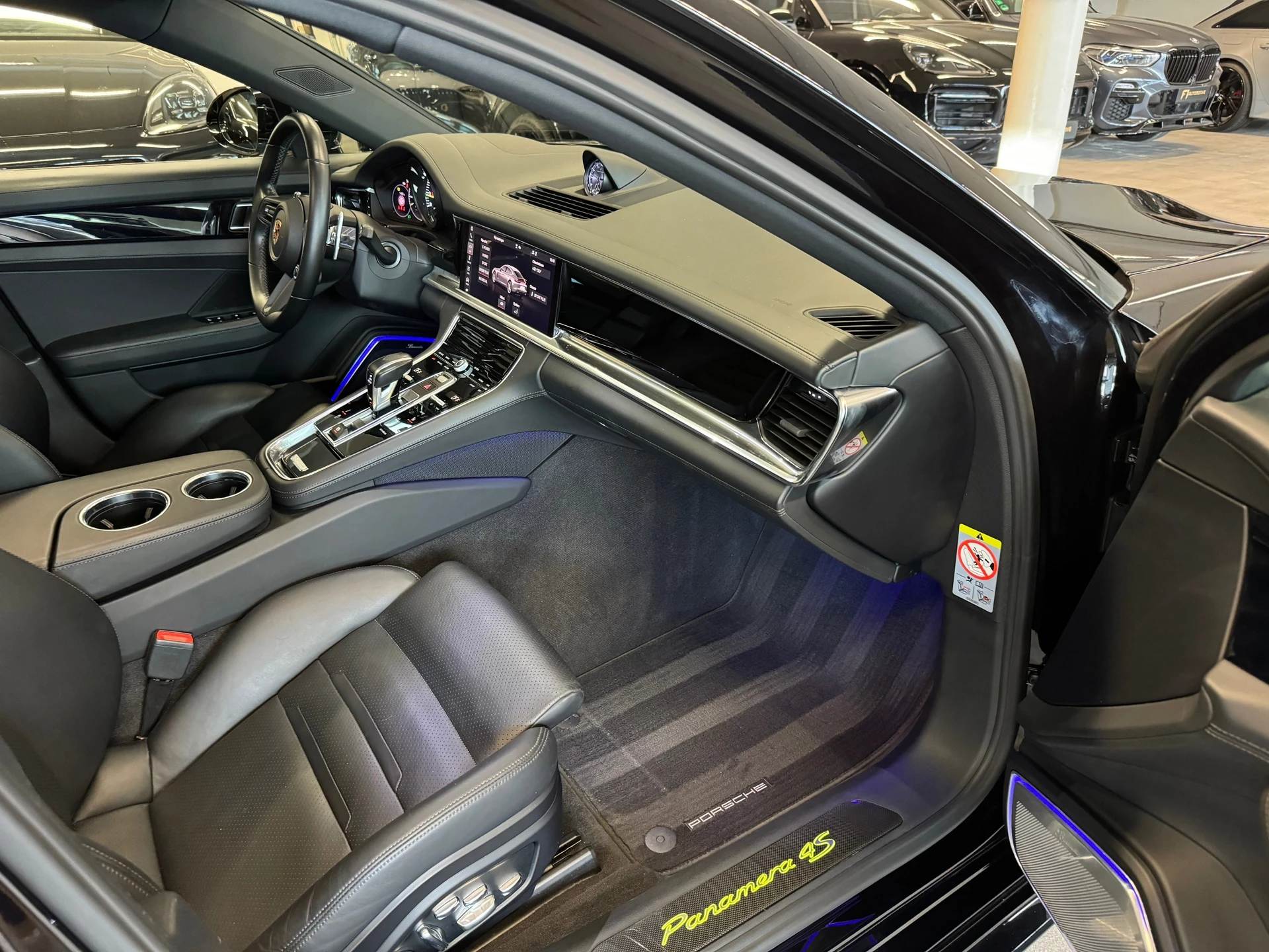 Hoofdafbeelding Porsche Panamera