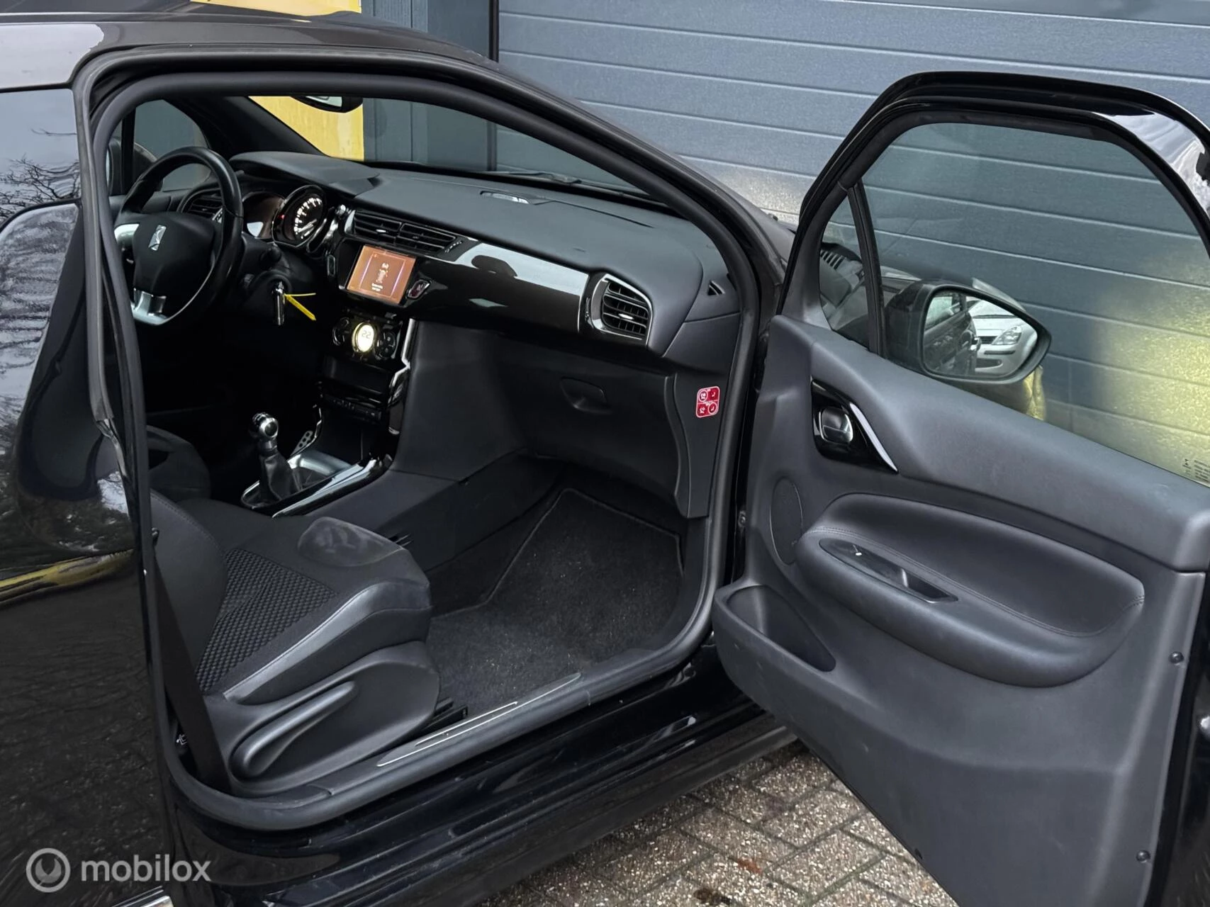 Hoofdafbeelding DS DS 3